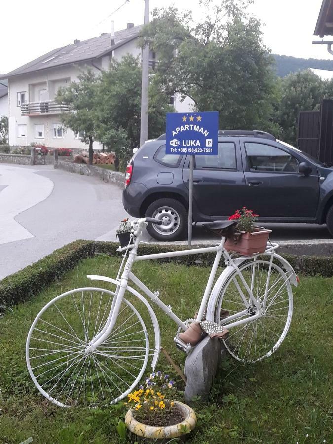 Apartman Luka Ogulin Exterior photo